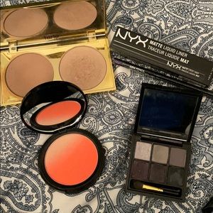 Bundle (5) of makeup